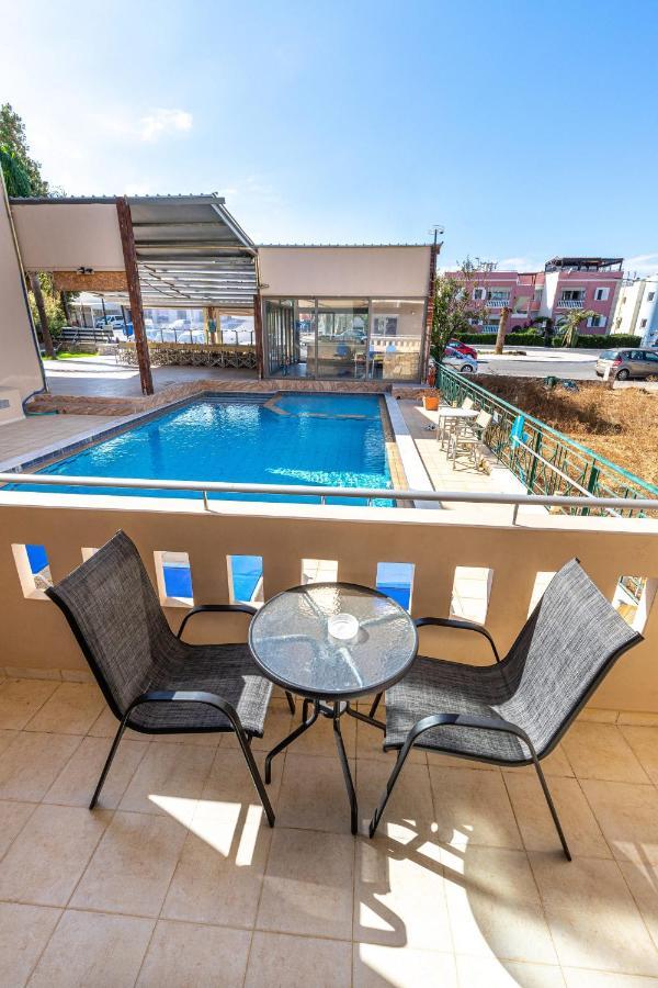 Sun Beach Apartments Kato Daratso Luaran gambar