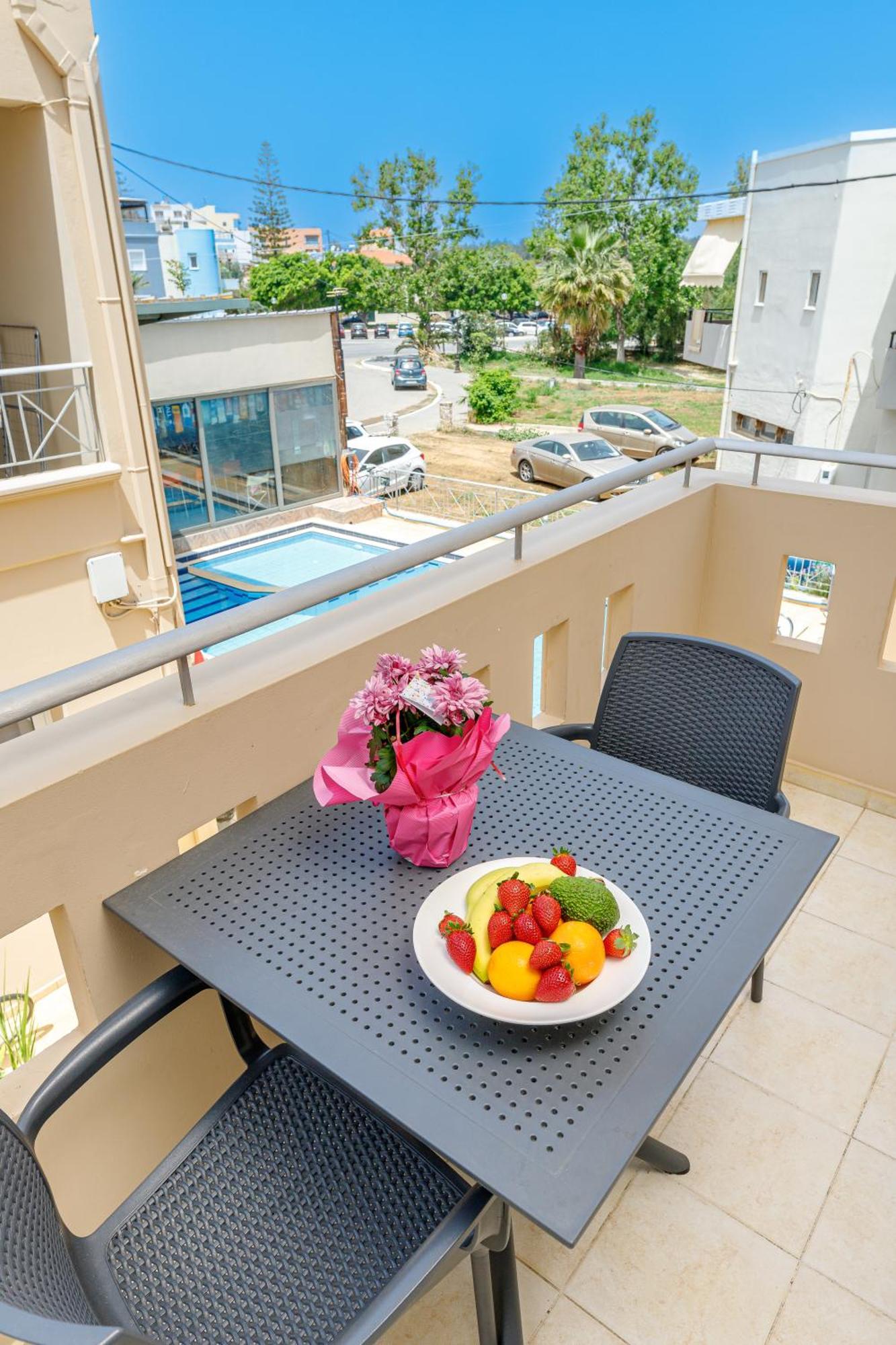 Sun Beach Apartments Kato Daratso Luaran gambar